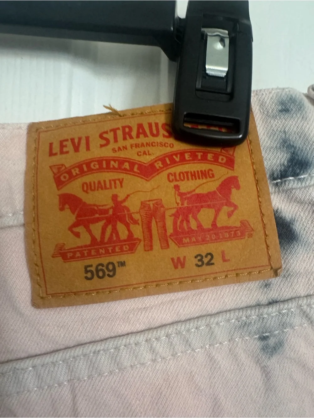 Levi's 569 Tie-Dye Denim Shorts  Size 32 waist  Y2K  Retro  casual Jean shirts
